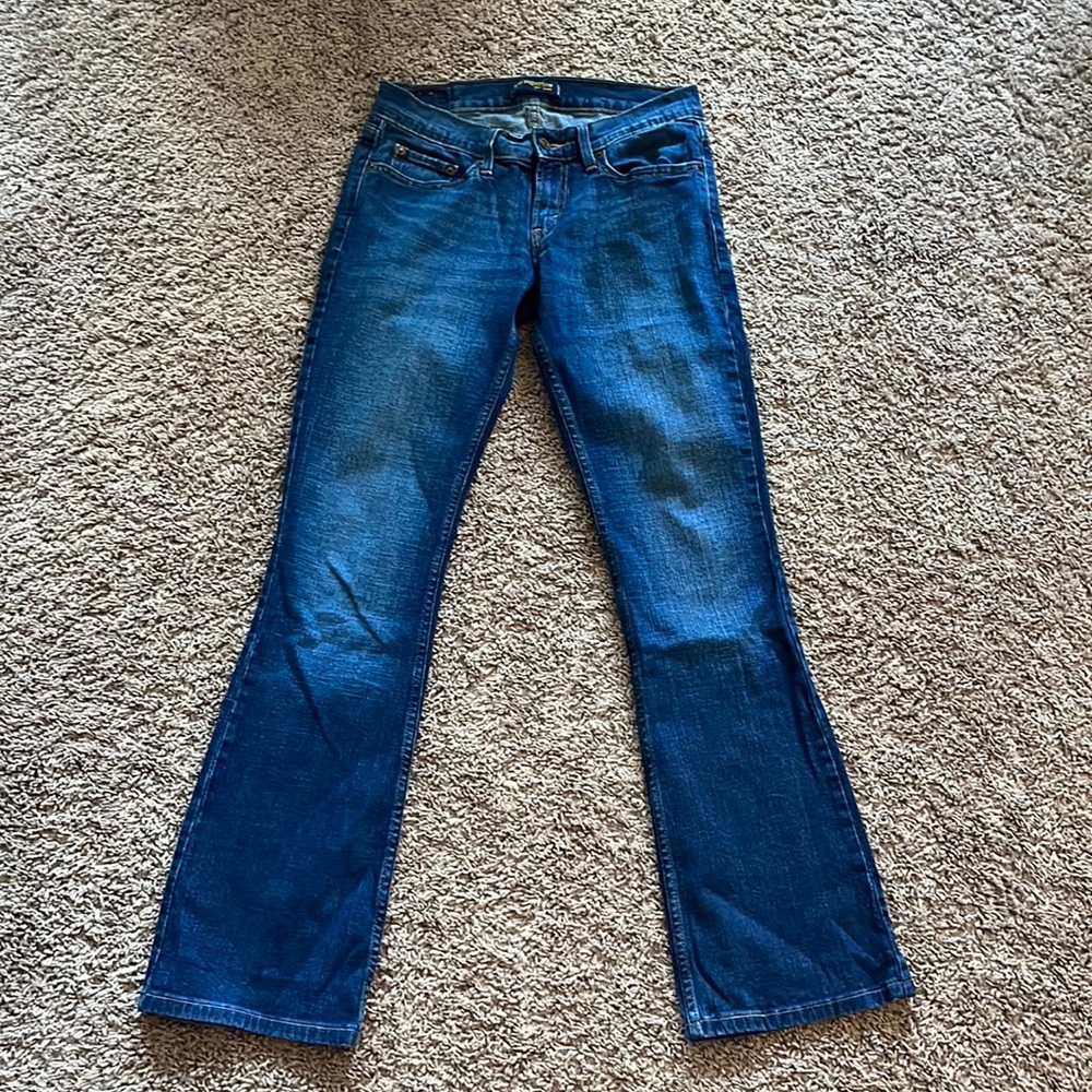Levis Too Superlow 524 bootcut jeans size 3 M